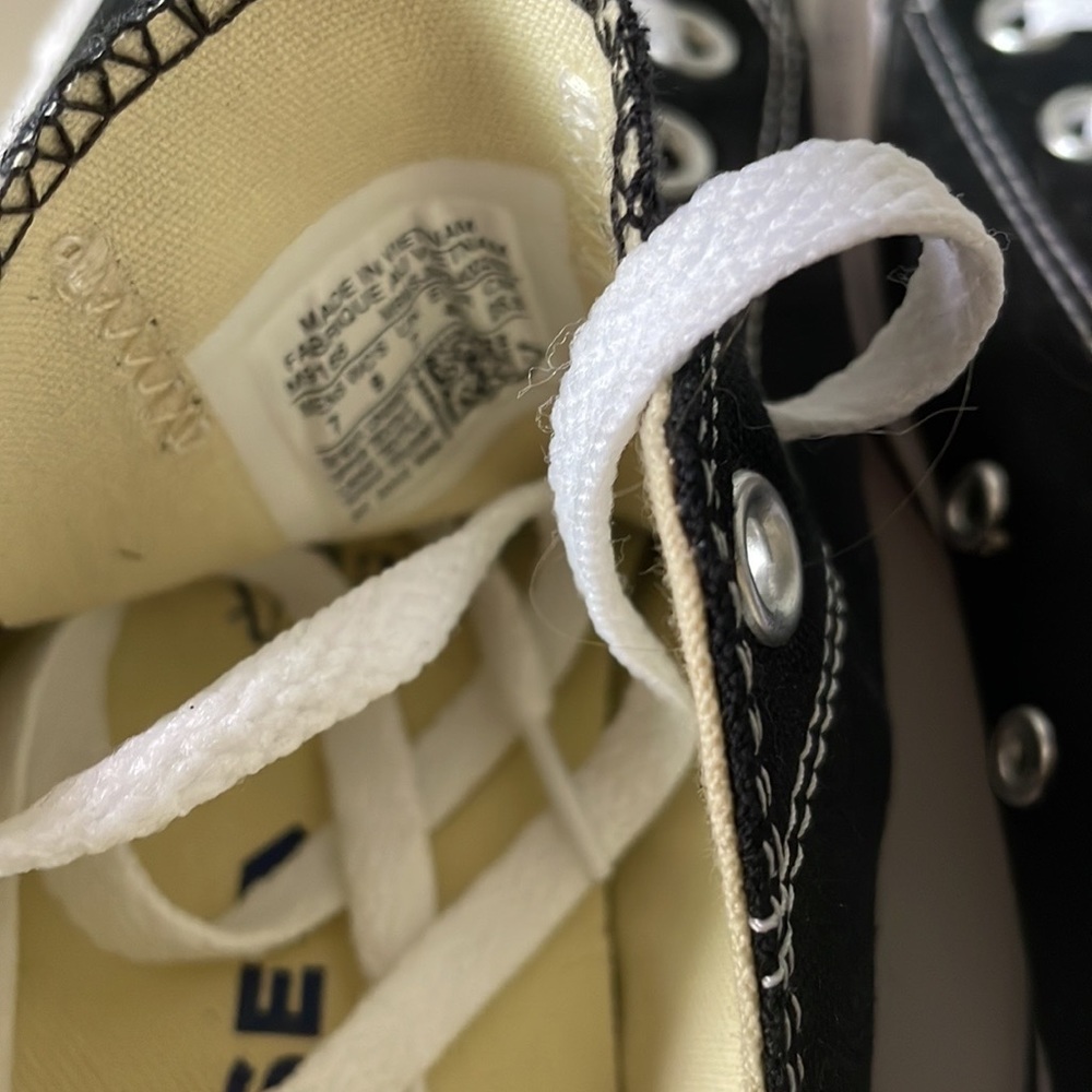 Converse - Picture 3 of 3